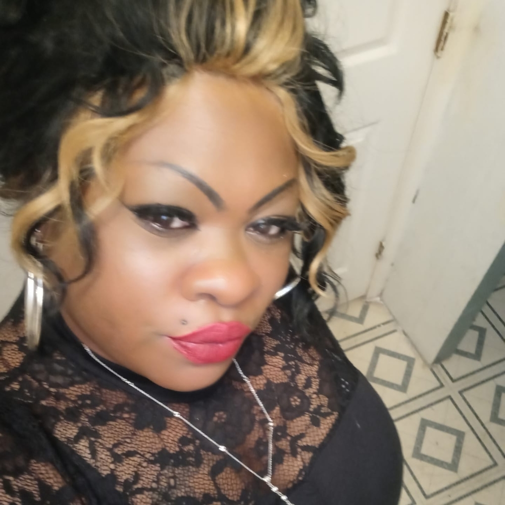 Meet your Posher, Cora